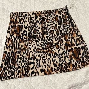 NWT $225 Milly Mini Skirt size 6.